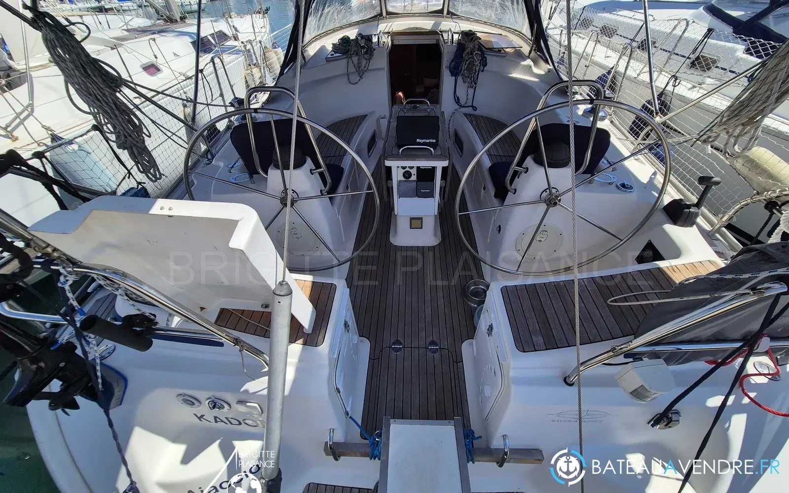slider 2 Bavaria 42 cruiser