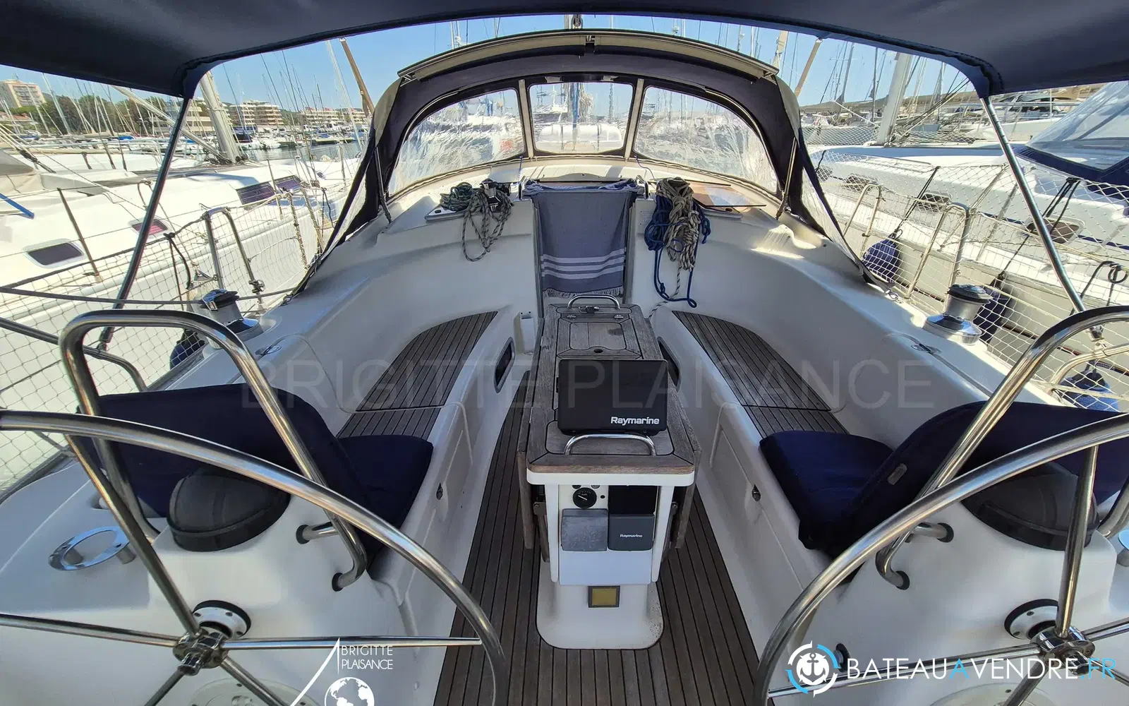 slider 3 Bavaria 42 cruiser