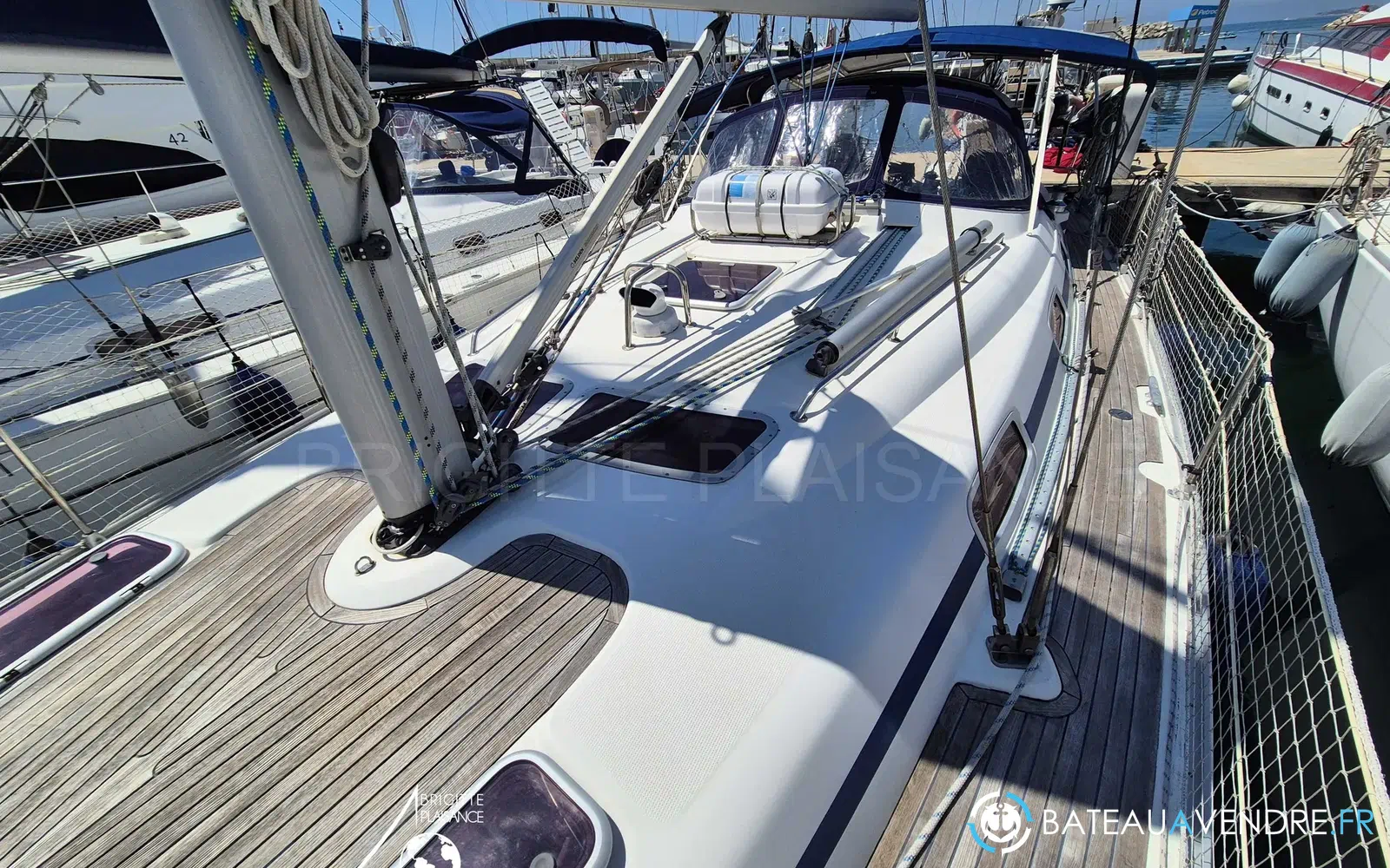slider 4 Bavaria 42 cruiser