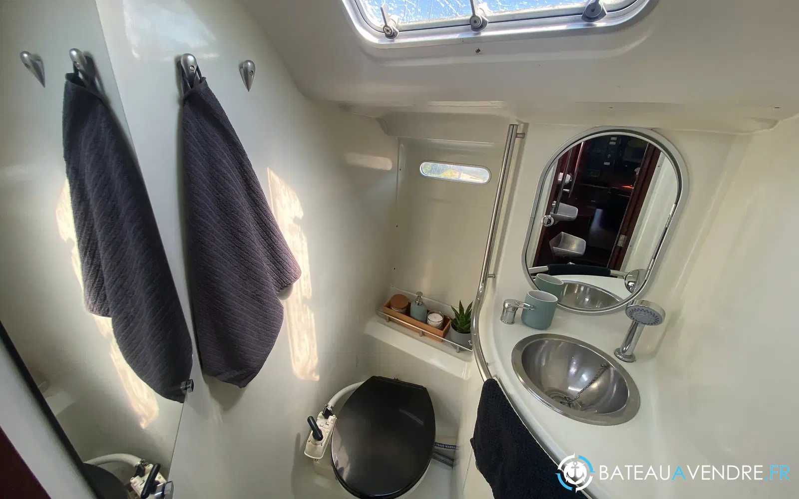 slider 23 Beneteau First 53.5