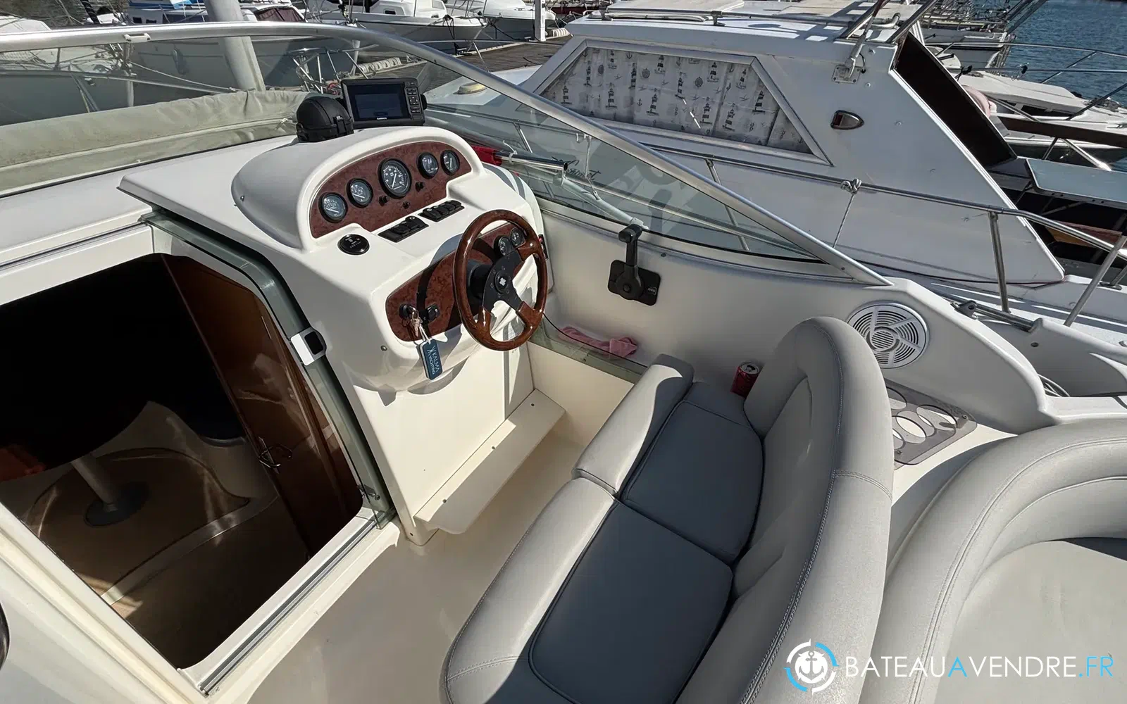 slider 16 Jeanneau Leader 805