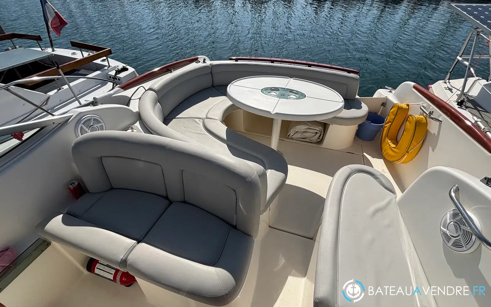 slider 21 Jeanneau Leader 805