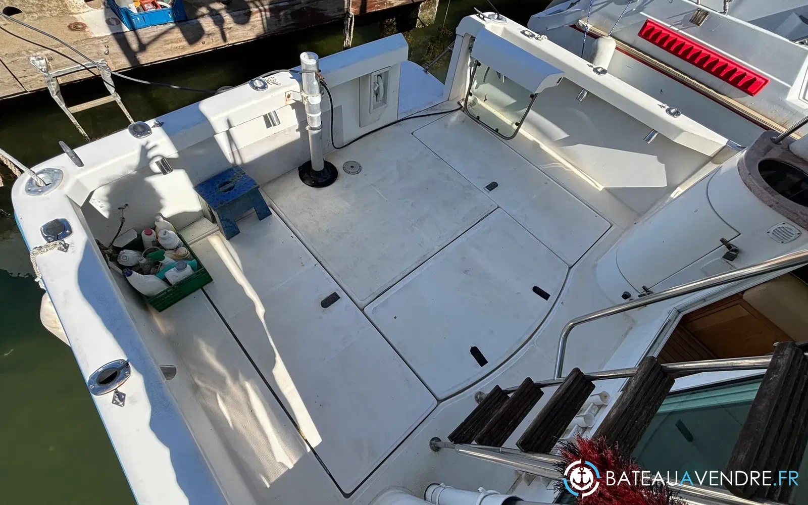 slider 5 Uniquest Marine Navistar 31