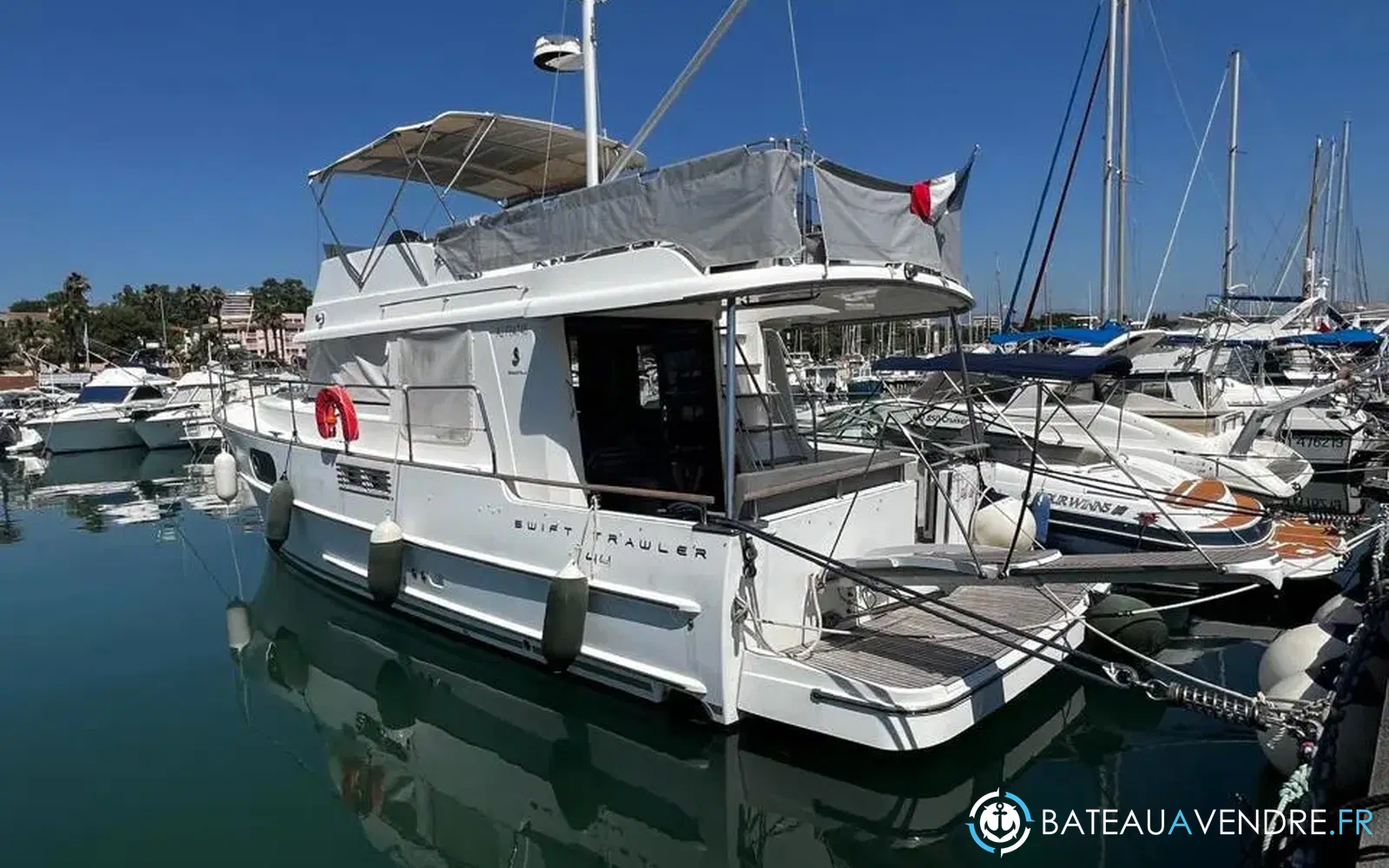 slider 0 Beneteau Swift Trawler 44