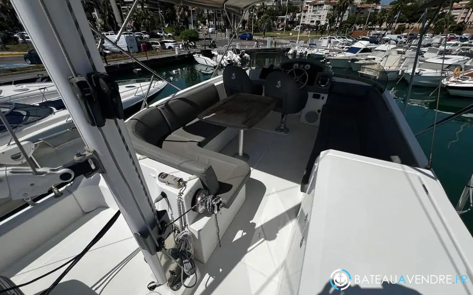 slider 14 Beneteau Swift Trawler 44