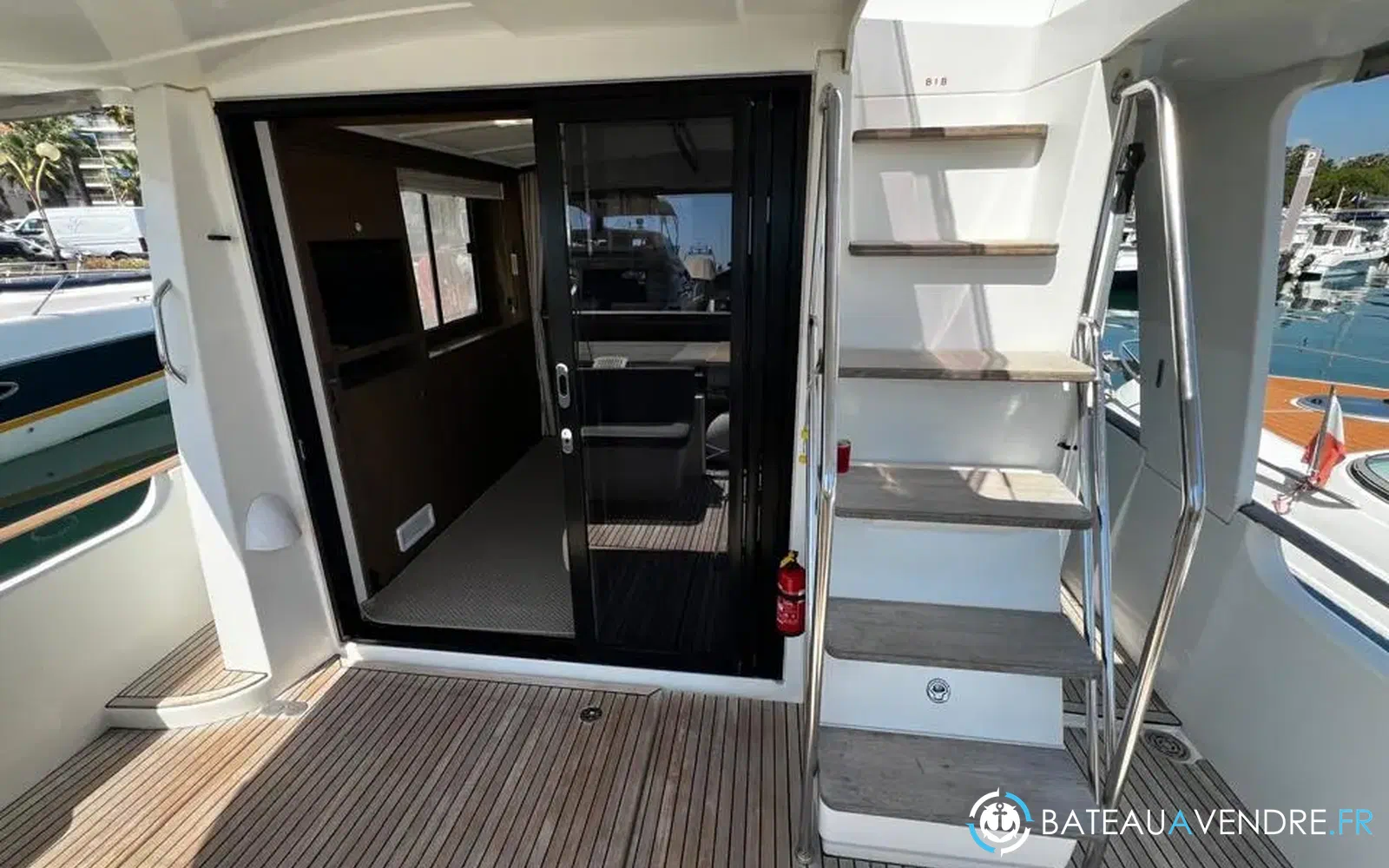 slider 4 Beneteau Swift Trawler 44