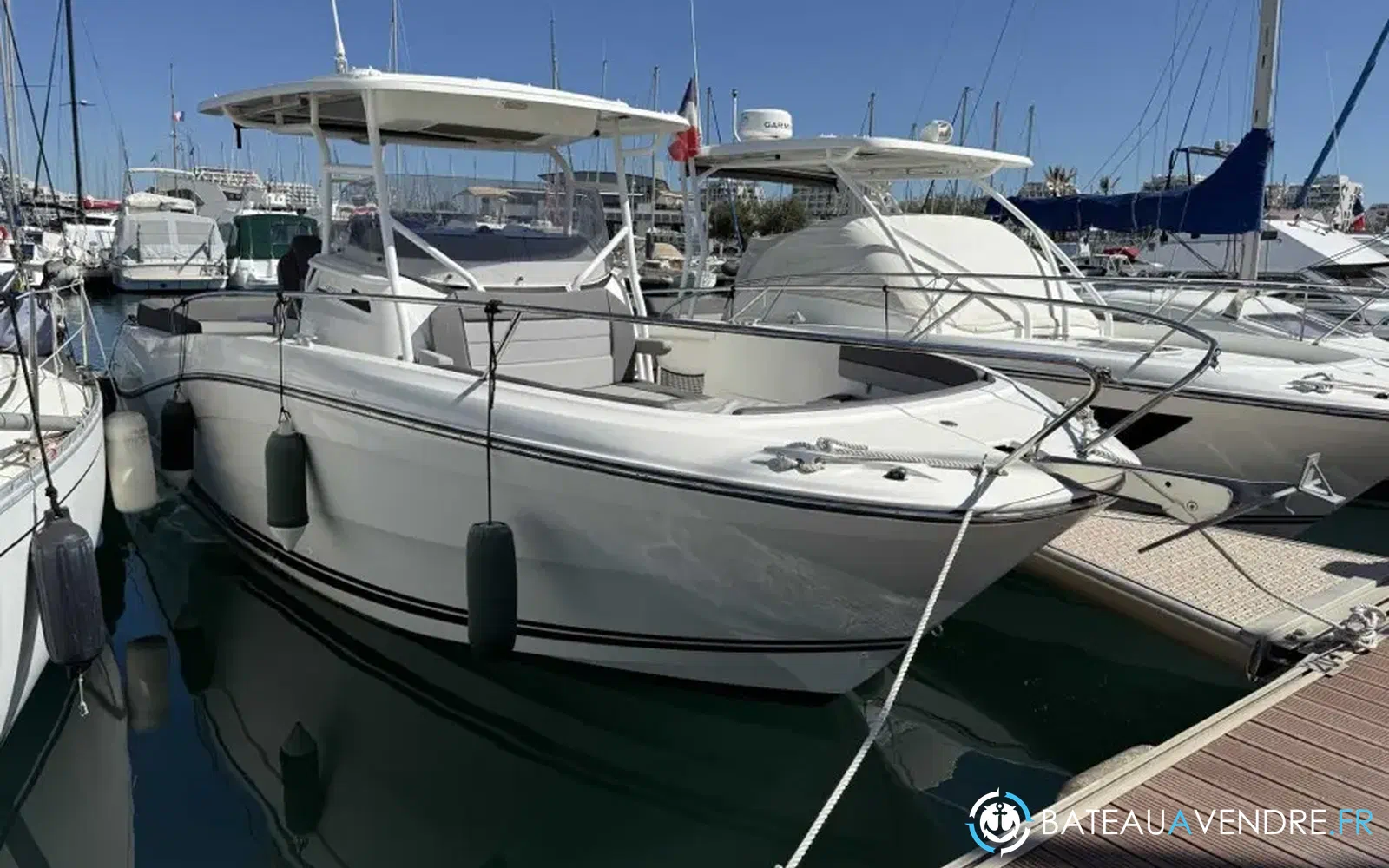 slider 1 Jeanneau Cap Camarat 9.0 CC