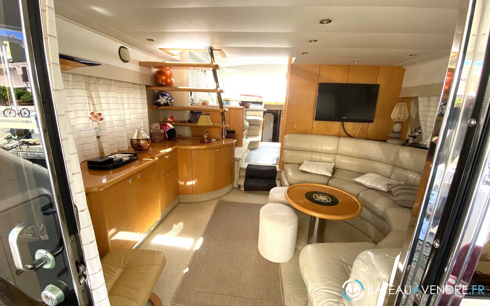 slider 1 Fairline Squadron 56
