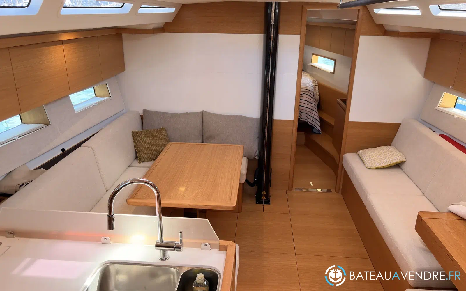 slider 19 Solaris 44