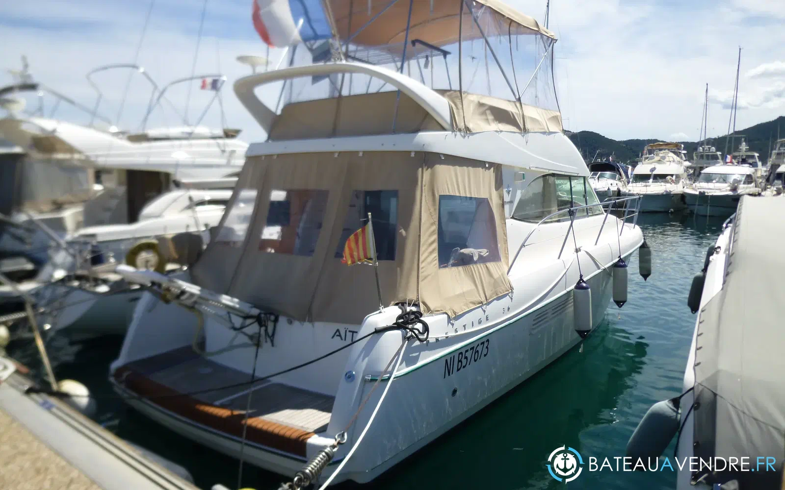 slider 9 Jeanneau Prestige 36 Fly