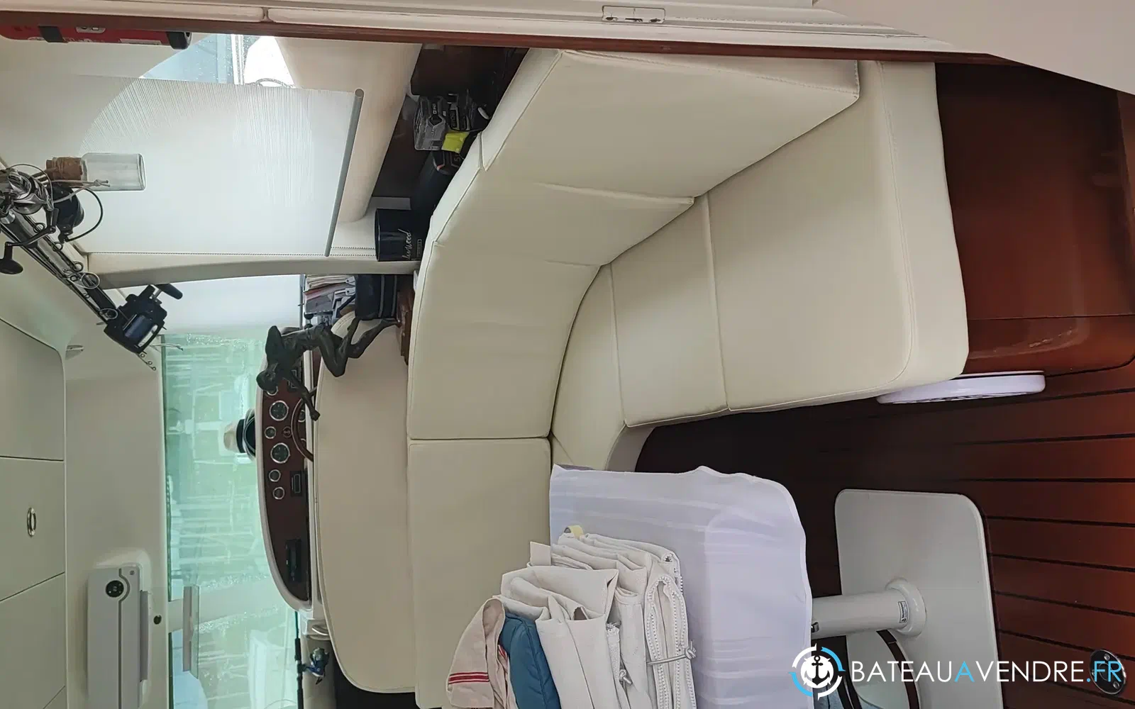 slider 15 Jeanneau Prestige 36 Fly