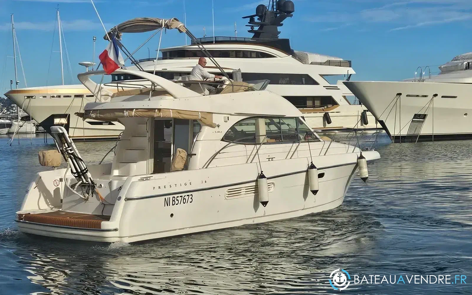 slider 0 Jeanneau Prestige 36 Fly