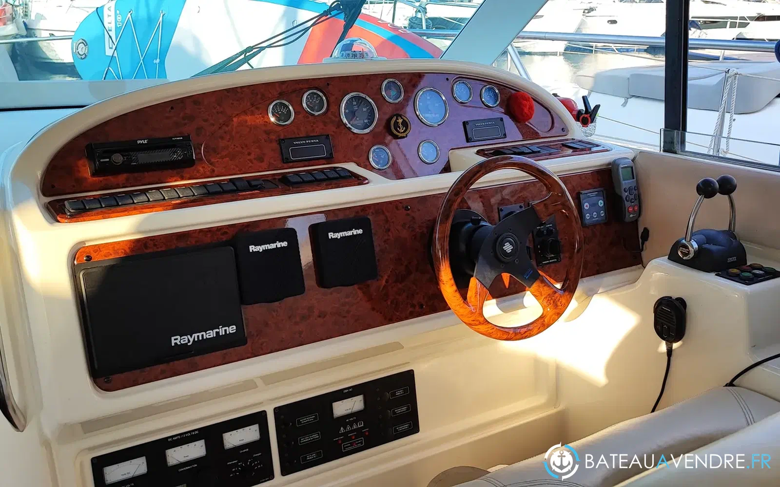 slider 21 Jeanneau Prestige 36 Fly