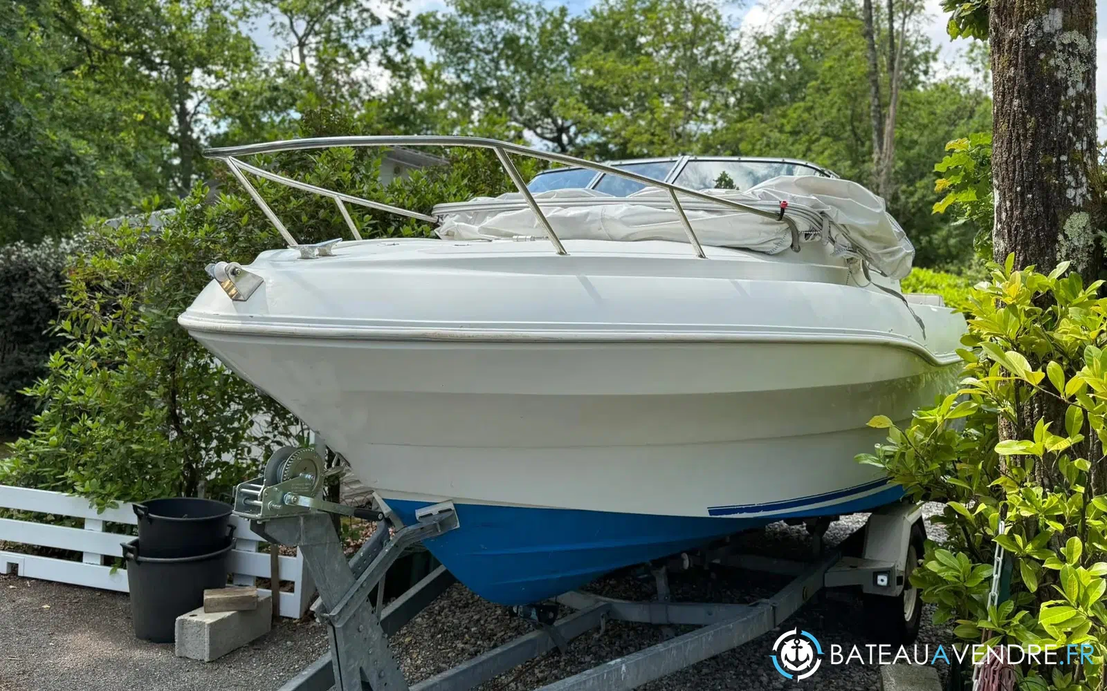 slider 2 Quicksilver 590 Cruiser