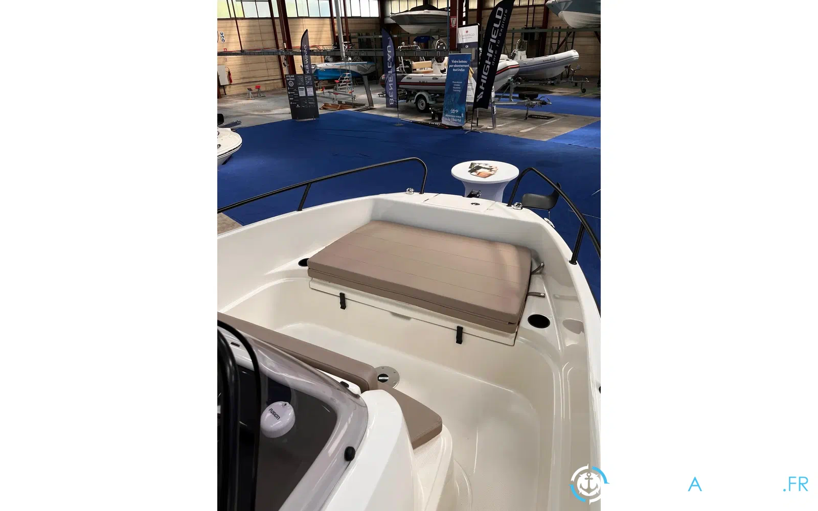 slider 7 Quicksilver Activ 555 Open