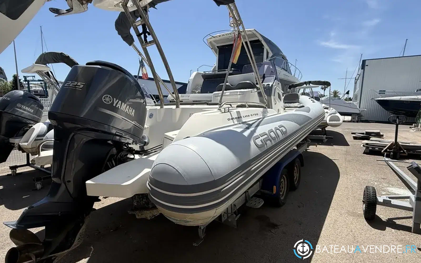 slider 3 Grand Golden Line G750