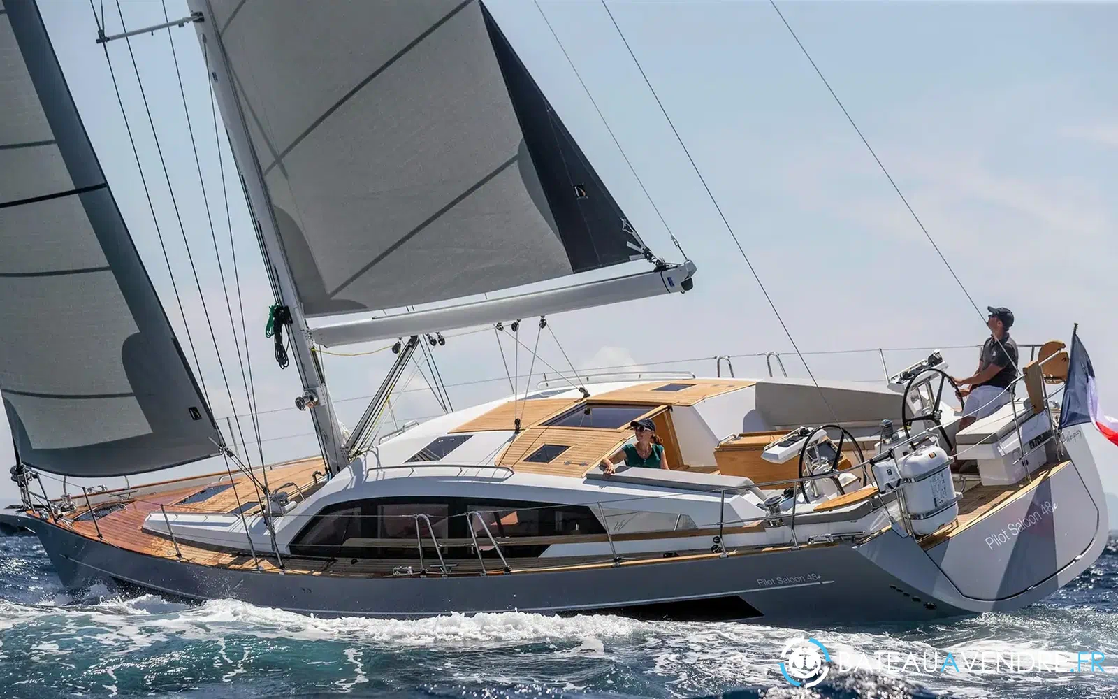 slider 0 Wauquiez Pilot Saloon 48