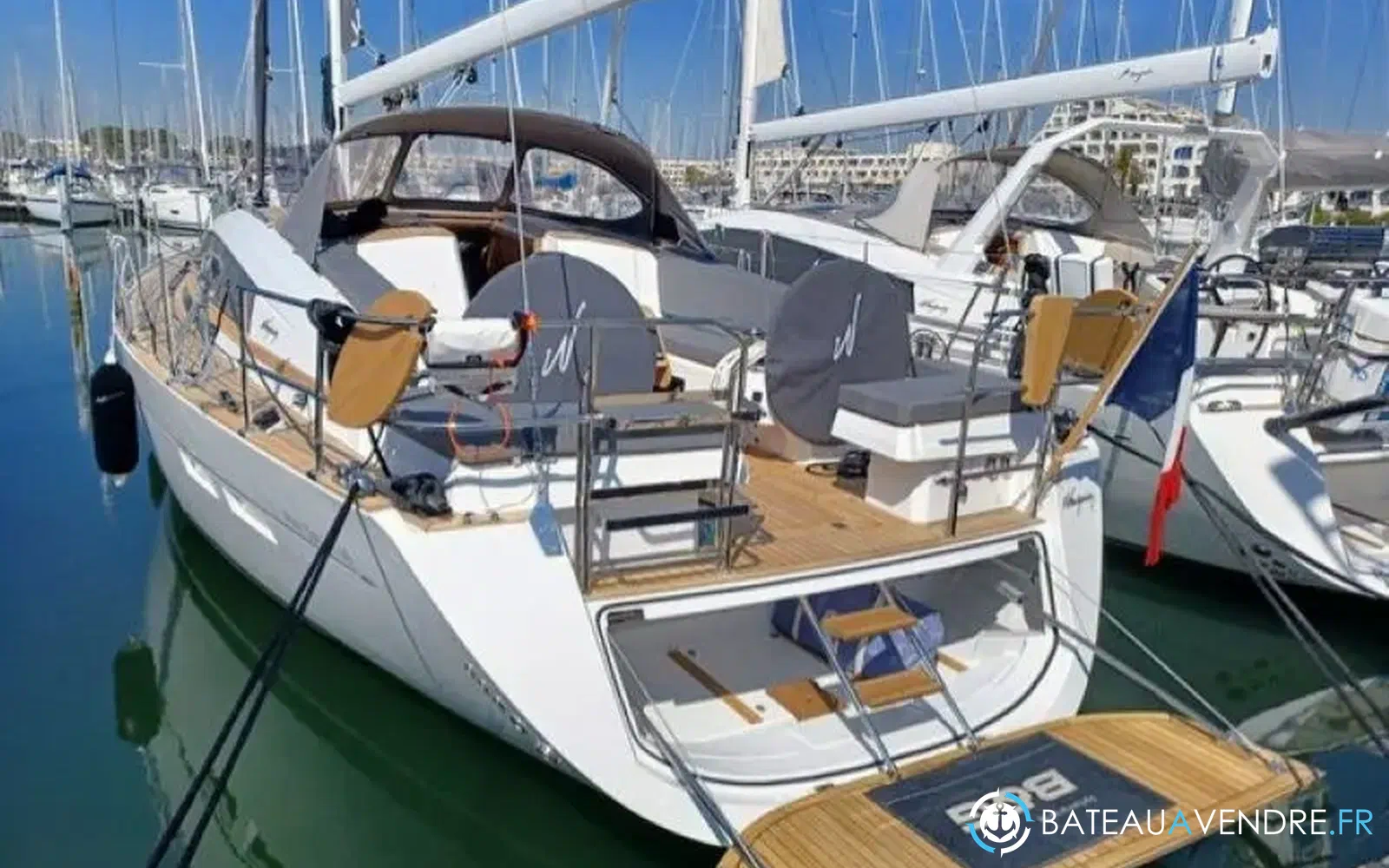 slider 1 Wauquiez Pilot Saloon 48