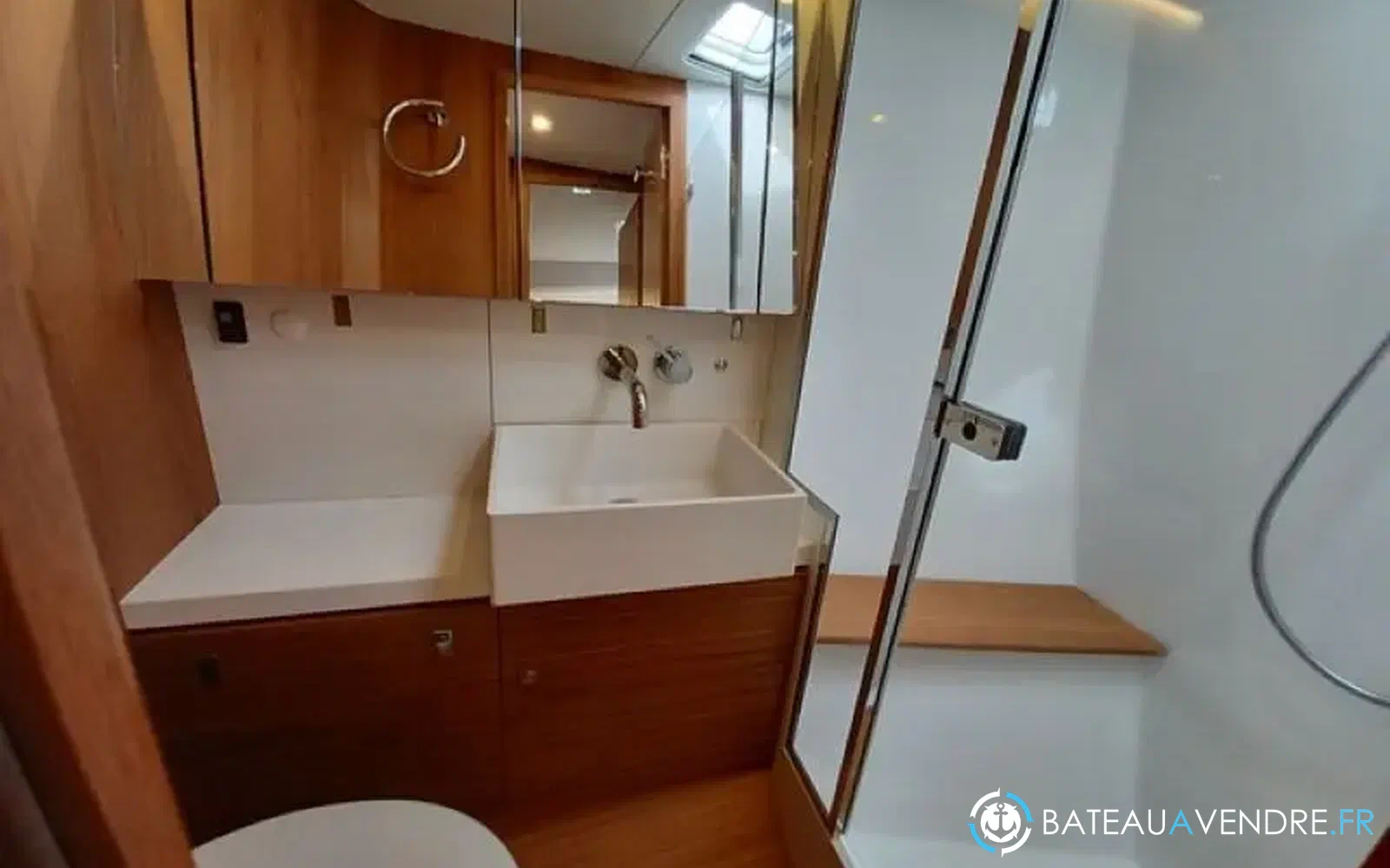 slider 20 Wauquiez Pilot Saloon 48