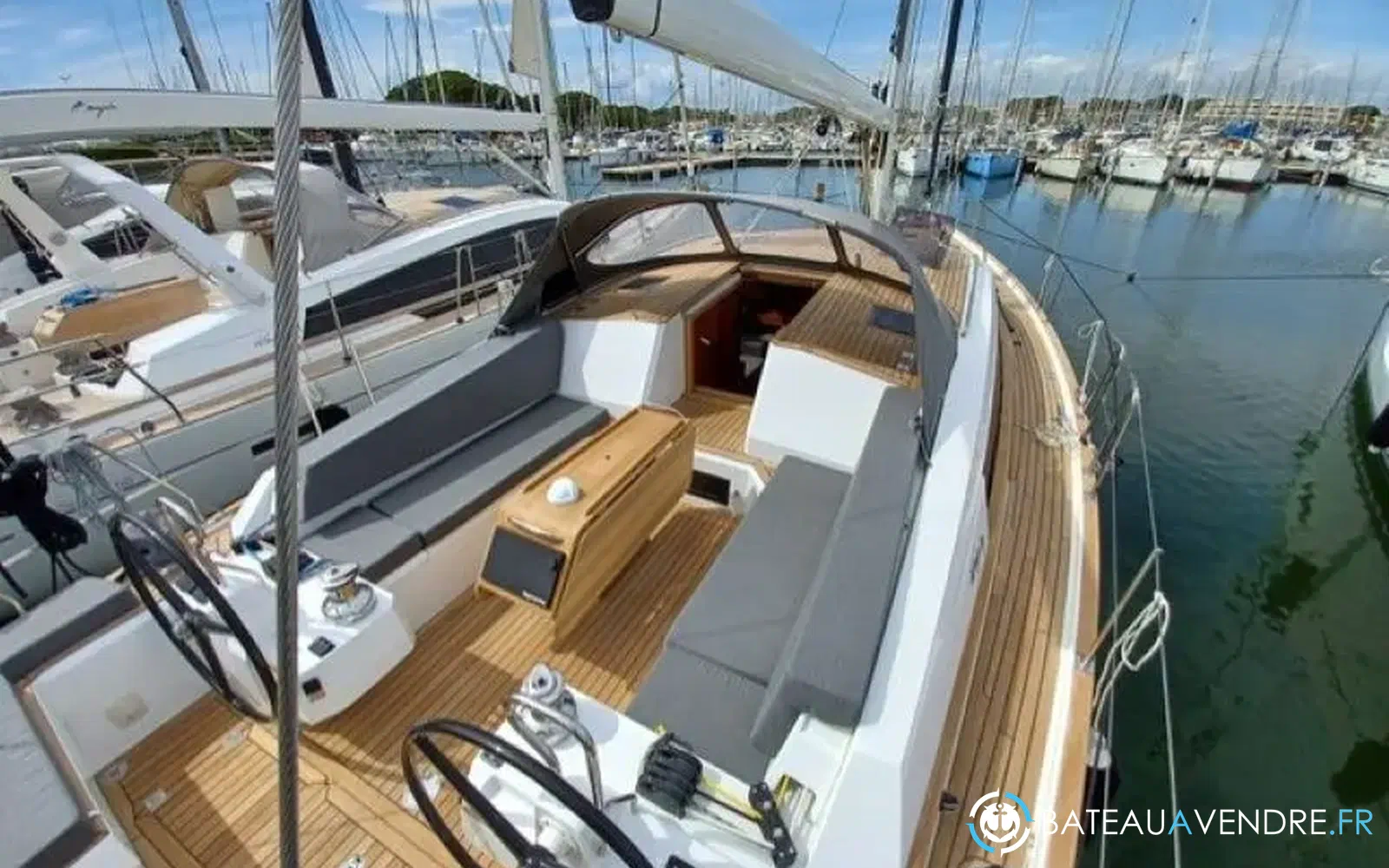 slider 5 Wauquiez Pilot Saloon 48