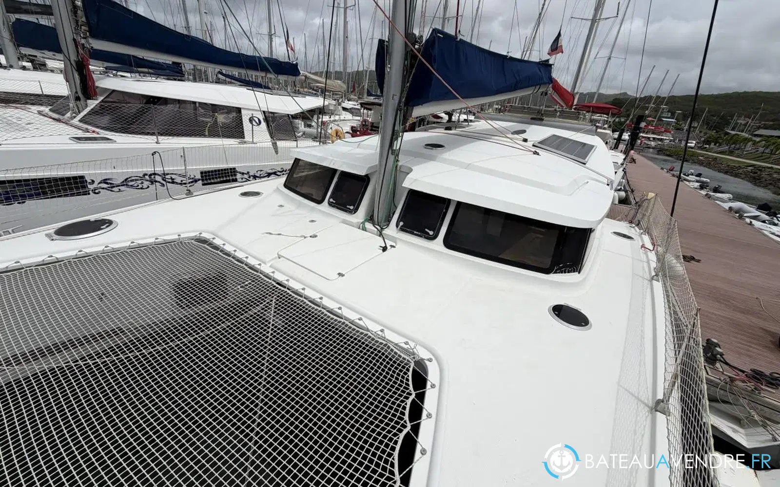 slider 13 Fountaine Pajot Mahe 36 Evolution