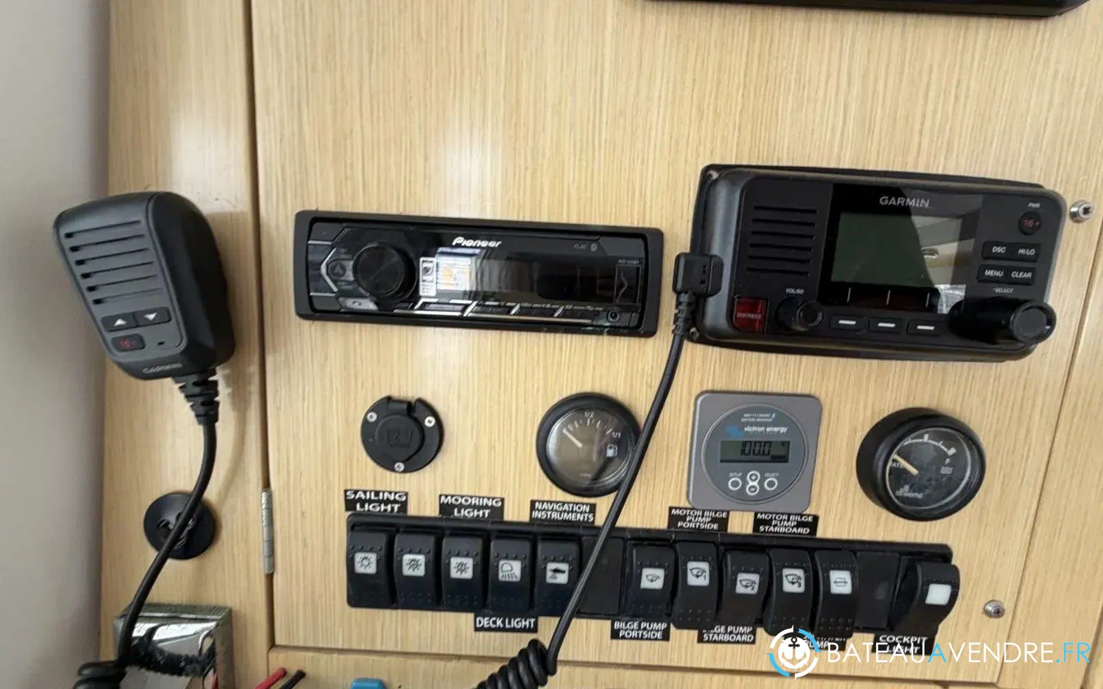slider 21 Fountaine Pajot Mahe 36 Evolution