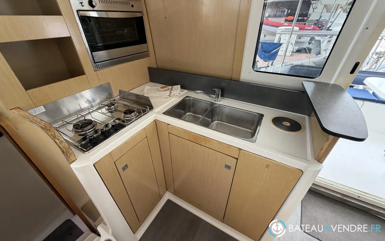 slider 23 Fountaine Pajot Mahe 36 Evolution