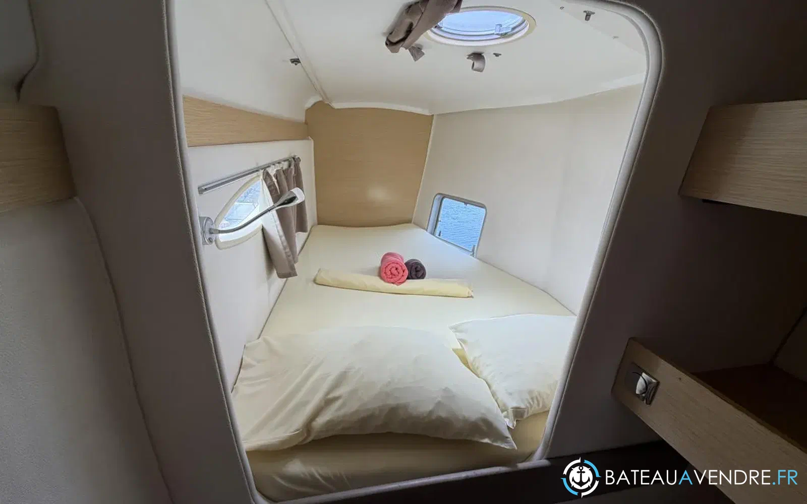 slider 35 Fountaine Pajot Mahe 36 Evolution