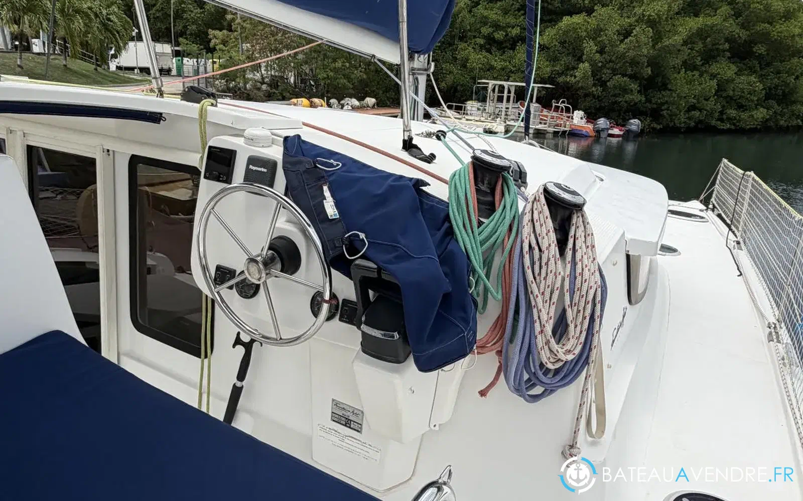 slider 5 Fountaine Pajot Mahe 36 Evolution