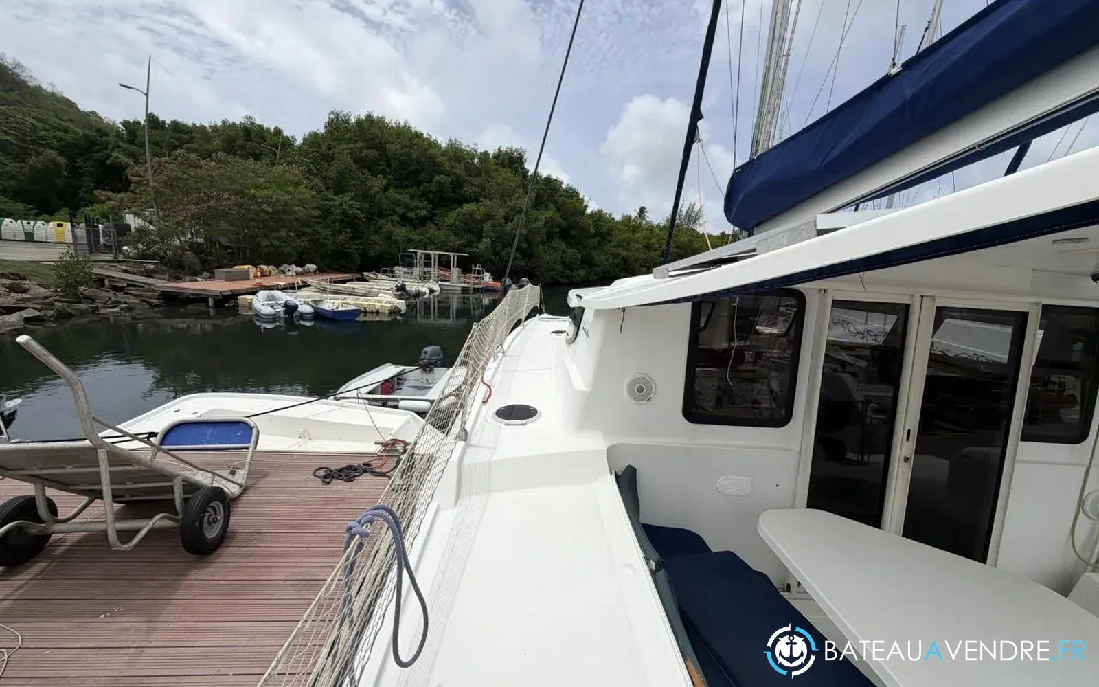 slider 7 Fountaine Pajot Mahe 36 Evolution