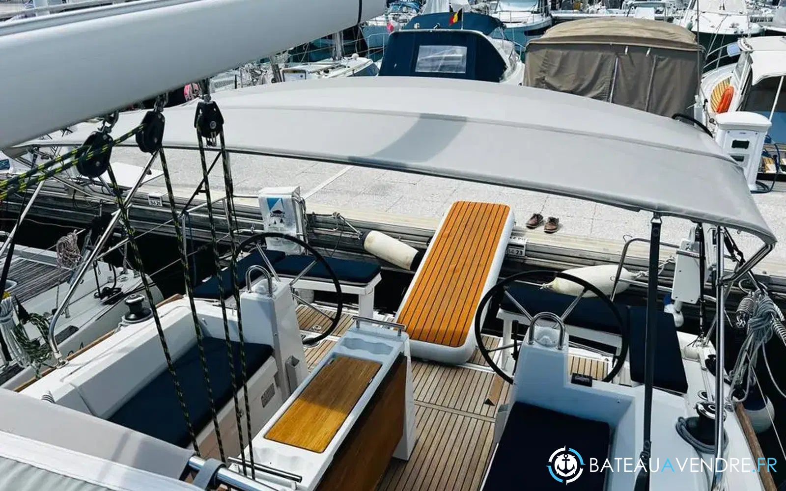 slider 9 Beneteau Oceanis 38.1