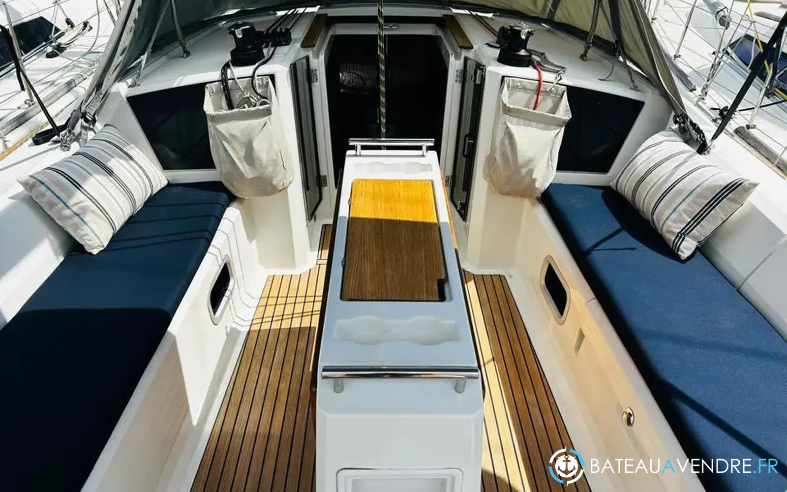 slider 5 Beneteau Oceanis 38.1