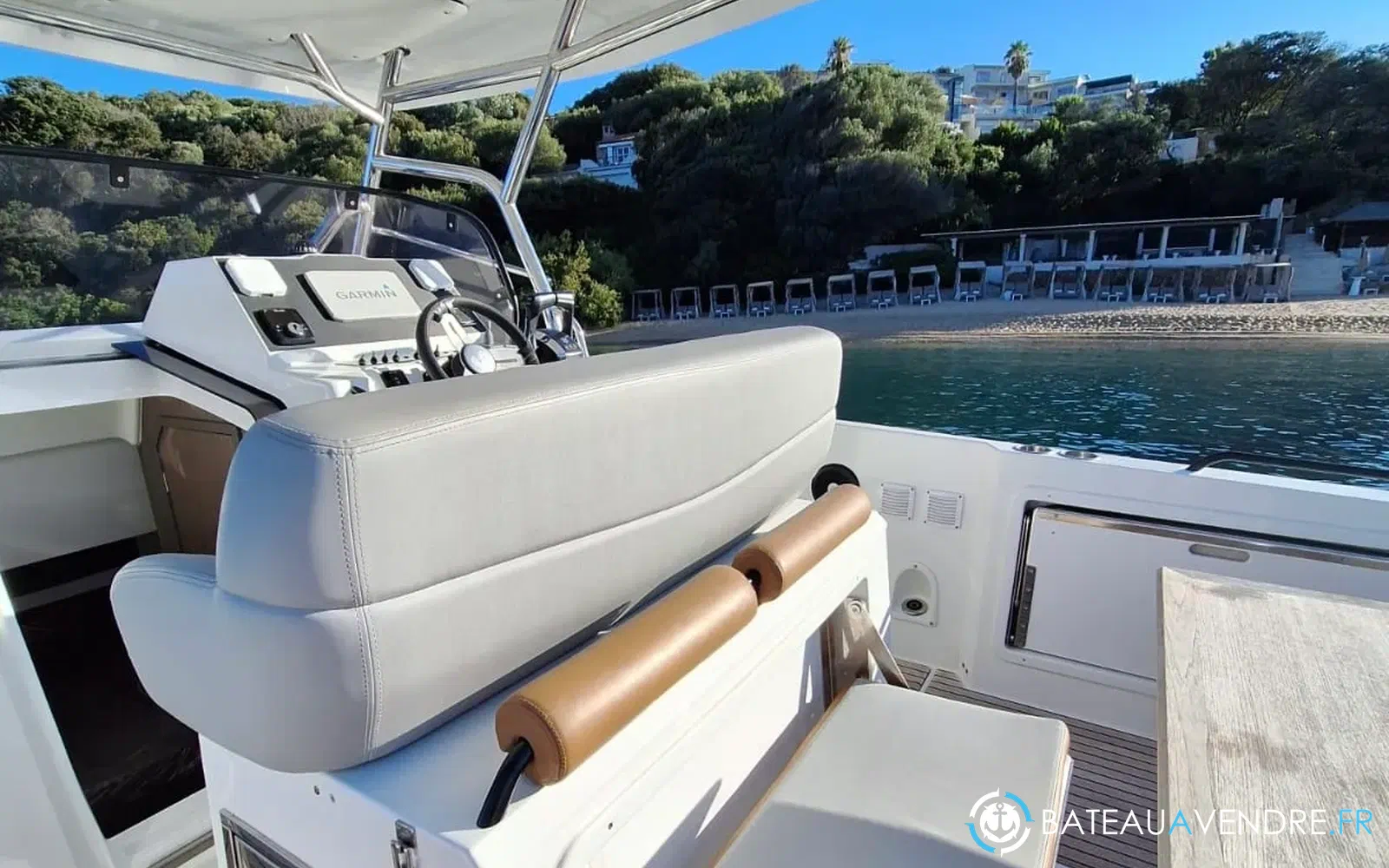 slider 4 Beneteau Flyer 9 Spacedeck