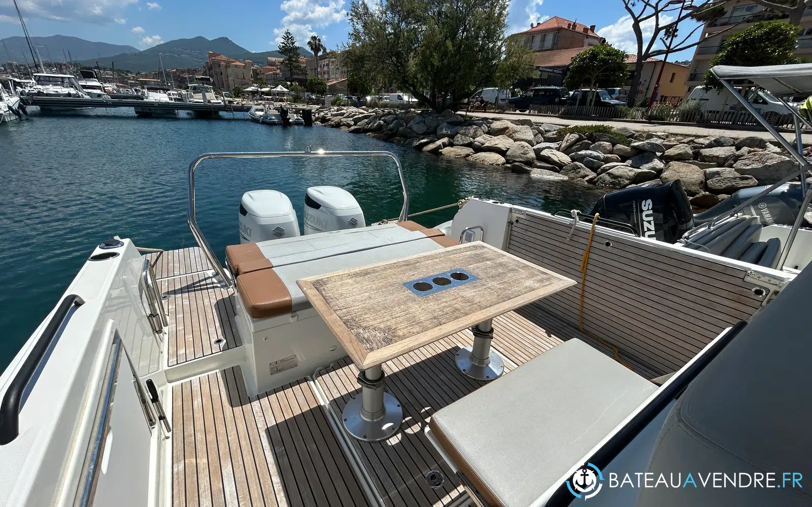 slider 7 Beneteau Flyer 9 Spacedeck