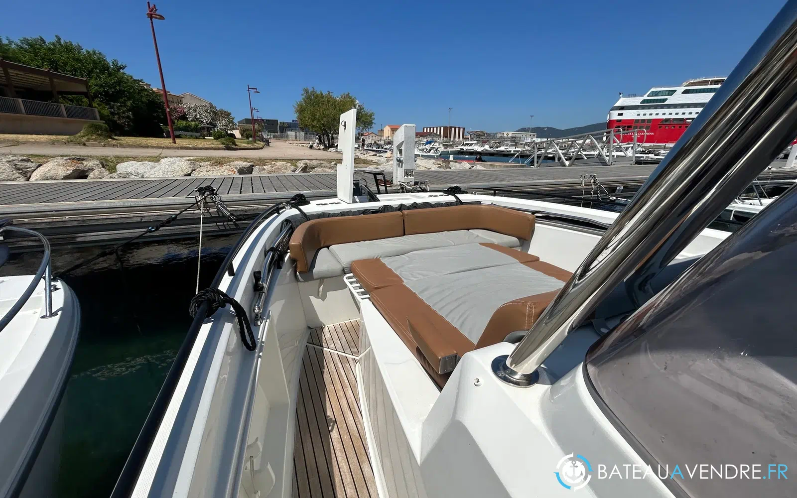 slider 9 Beneteau Flyer 9 Spacedeck