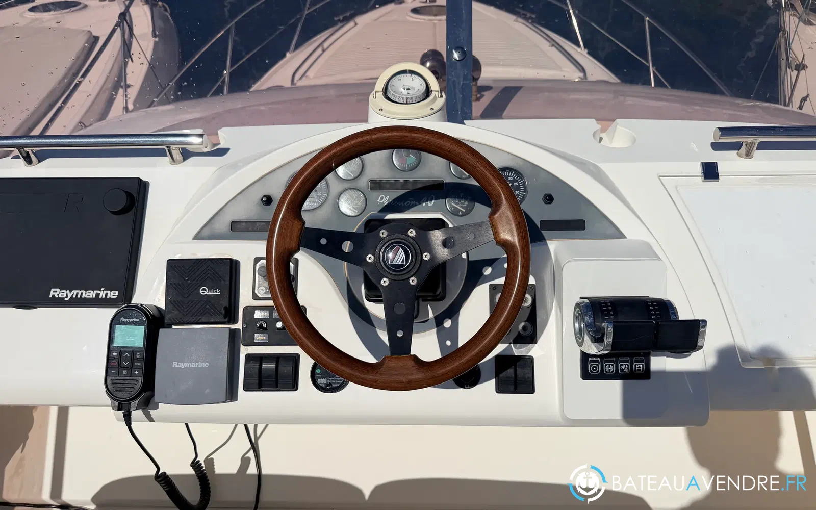 slider 8 Fairline Phantom 40