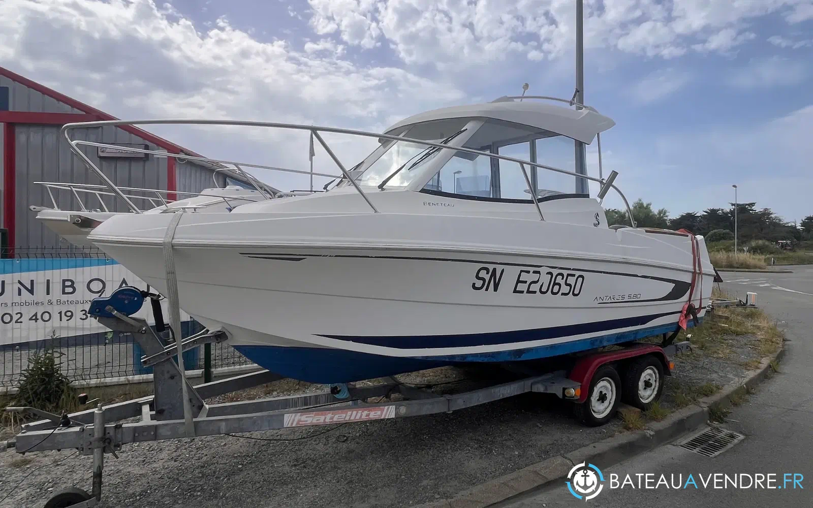 slider 0 Beneteau Antares 580 HB