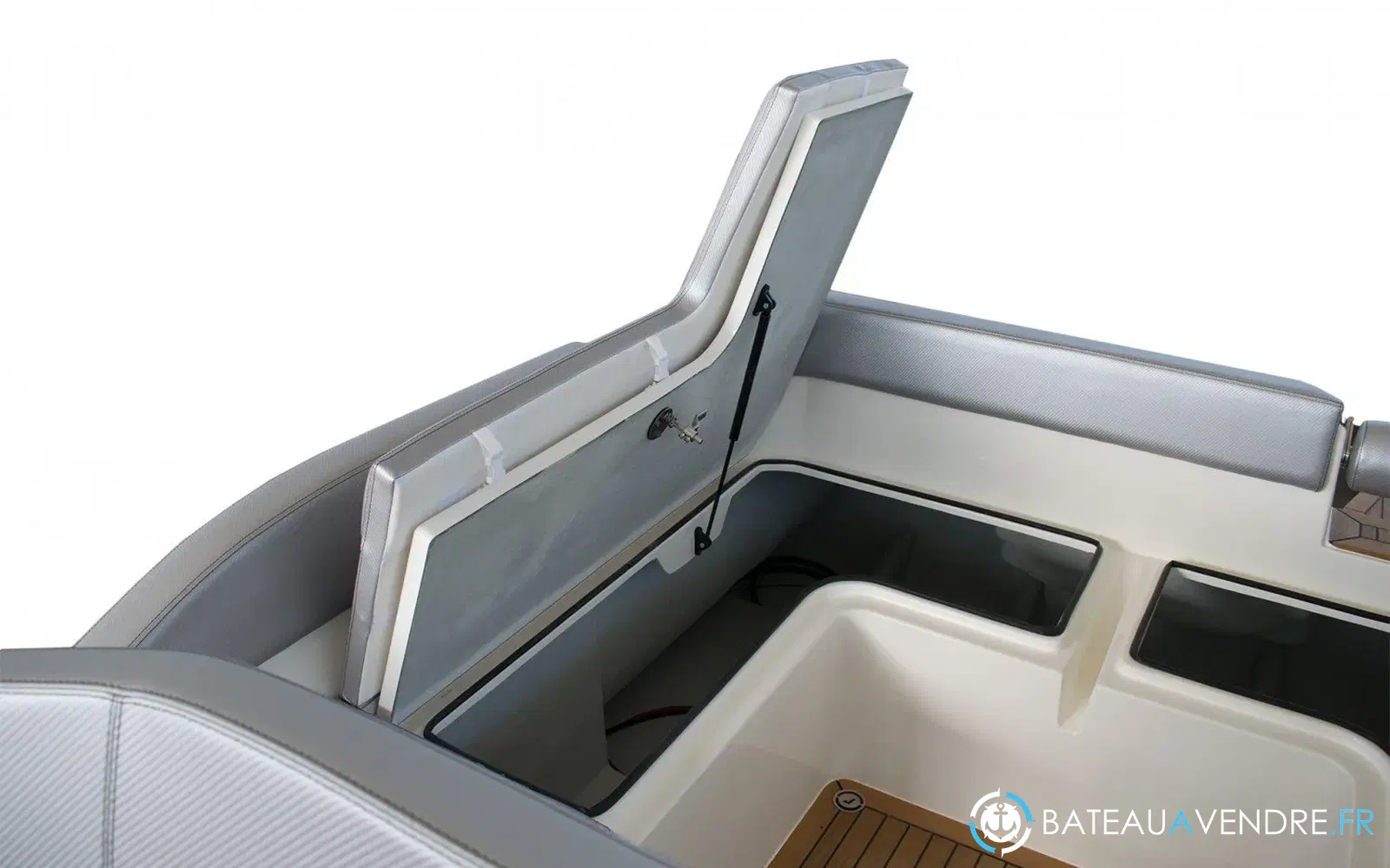 slider 8 Joker Boat Clubman 24