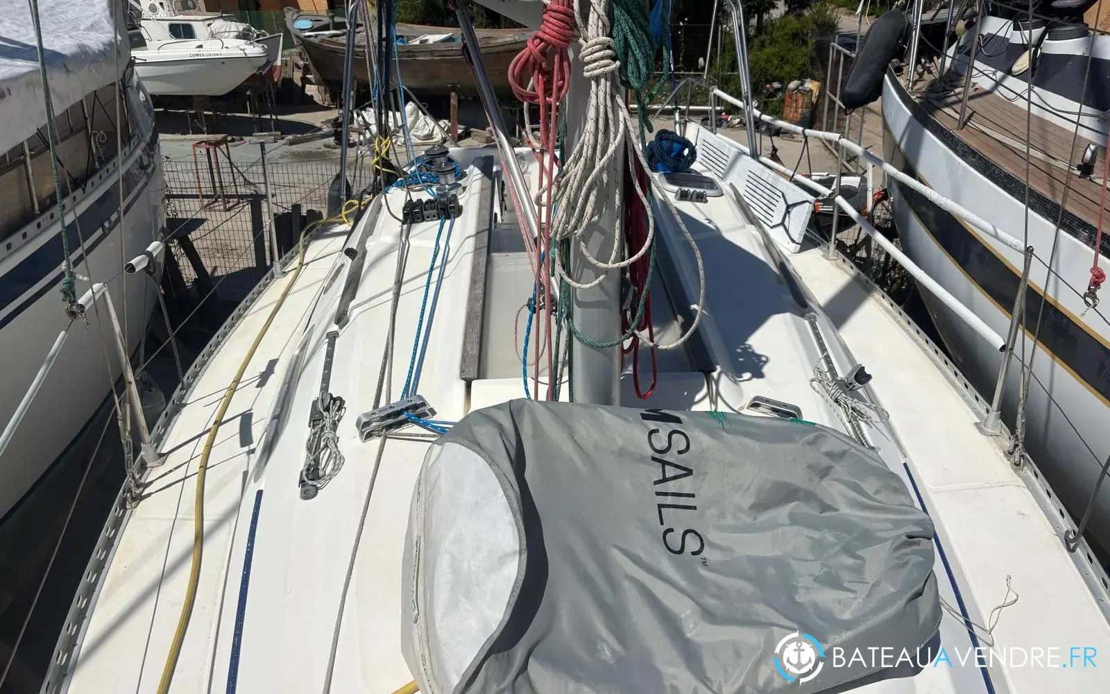 slider 14 Dufour 30 Classic