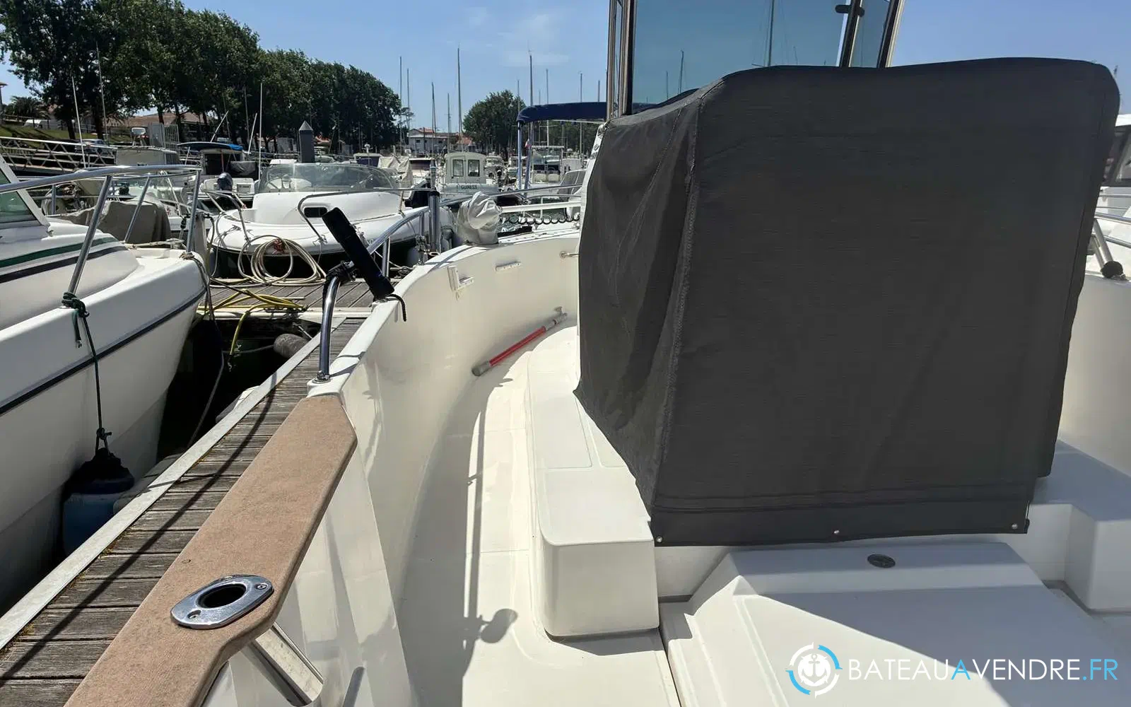 slider 10 Ocqueteau Ostrea 700 T-Top