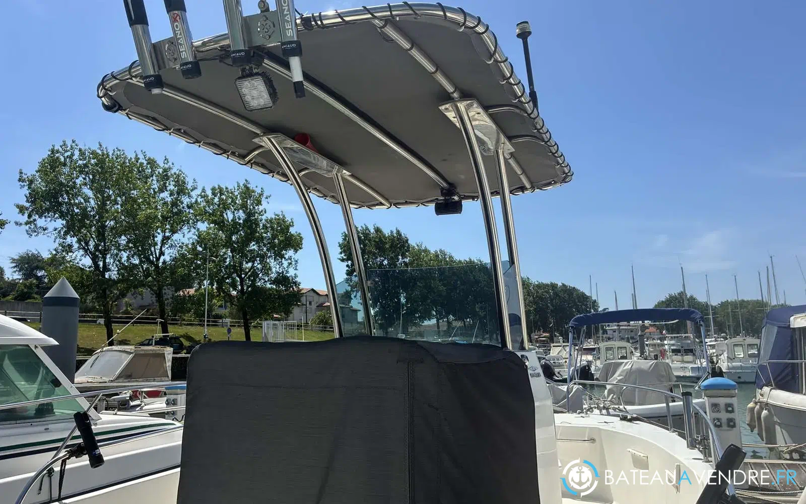slider 11 Ocqueteau Ostrea 700 T-Top