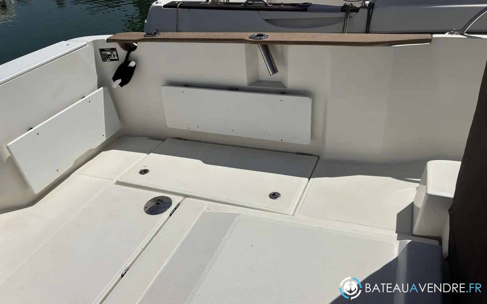 slider 14 Ocqueteau Ostrea 700 T-Top