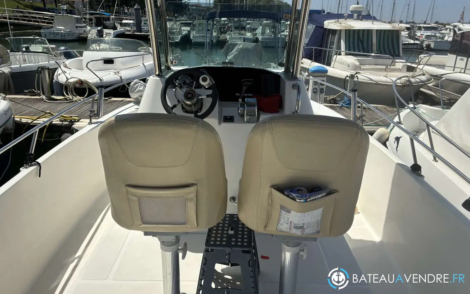 slider 16 Ocqueteau Ostrea 700 T-Top