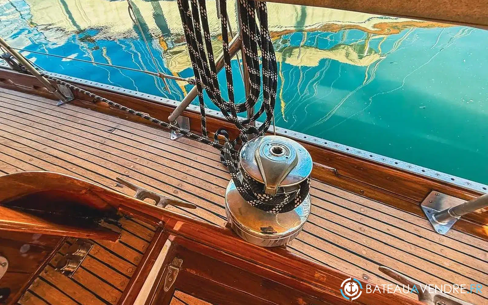 slider 12 Durand Yawl
