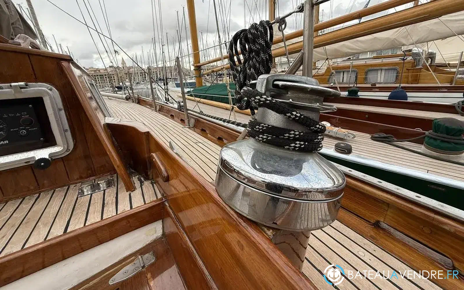 slider 15 Durand Yawl