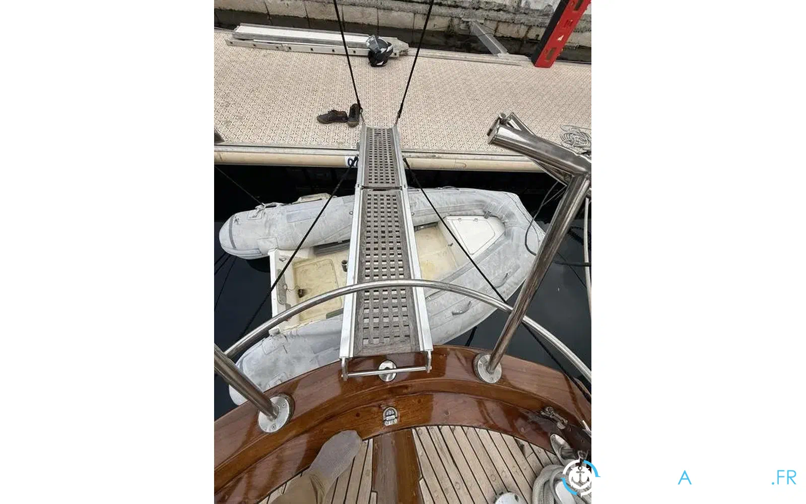 slider 16 Durand Yawl