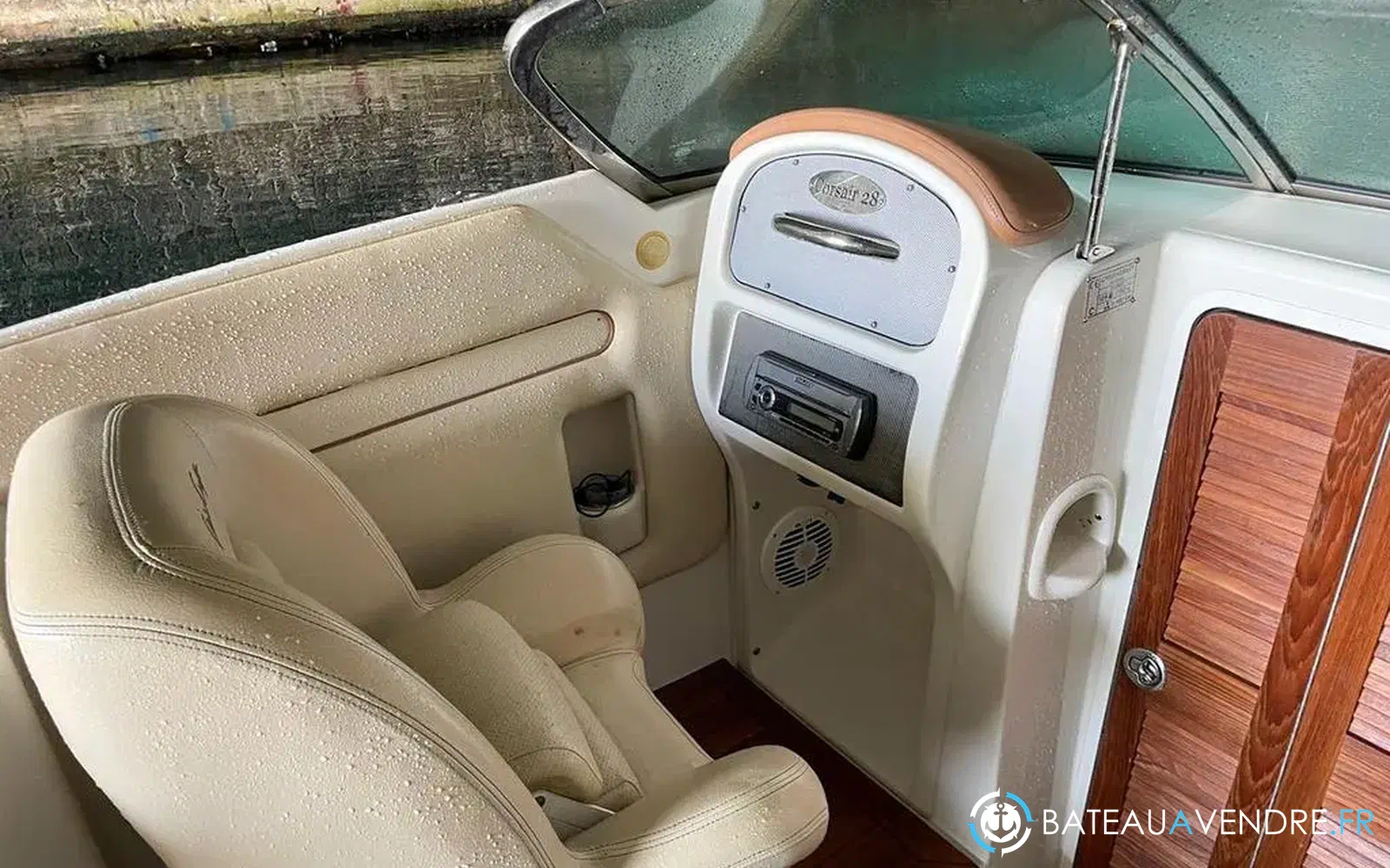 slider 17 Chris Craft Corsair 28