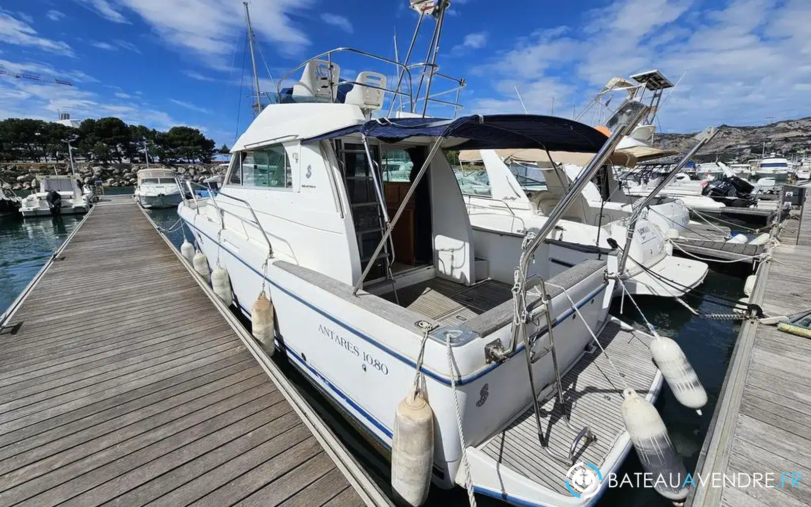 slider 11 Beneteau Antares 10.80