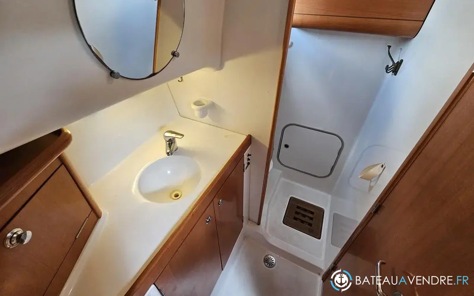 slider 12 Beneteau Antares 10.80