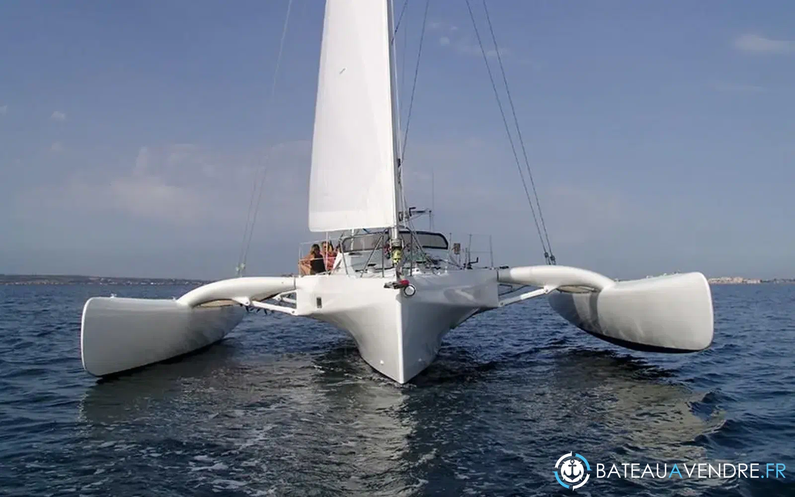 slider 0 Custom Trimaran